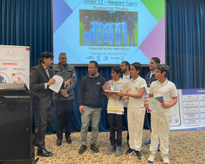 ICSOA's coordinator arranged the T20 Junior Winter Cricket Award-ICSOA kids participated