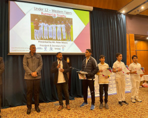 ICSOA's coordinator arranged the T20 Junior Winter Cricket Award-ICSOA kids participated